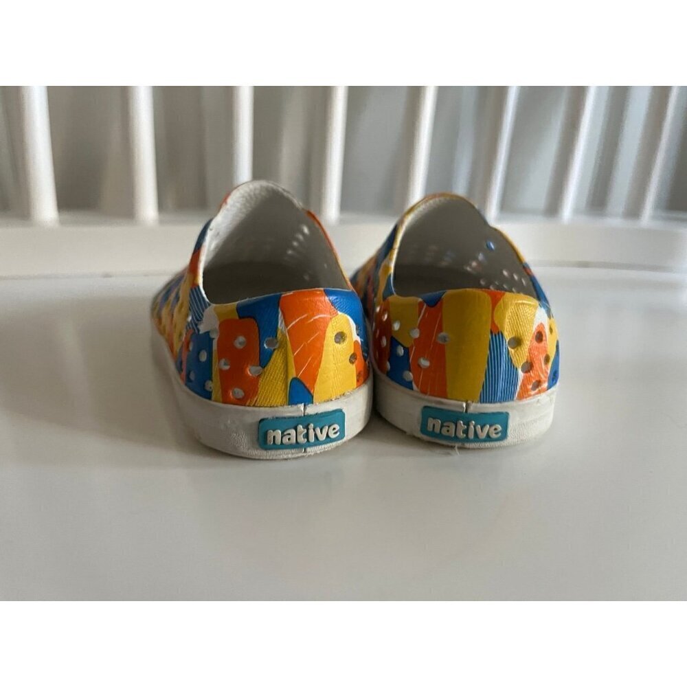 Native Shoes - Picture 5 of 6